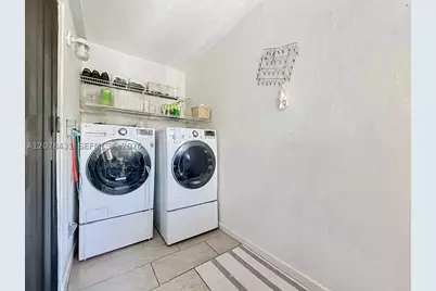 2441 NW 13th #67, Miami, FL 33125 - Photo 28