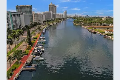 5225 Collins #1516, Miami Beach, FL 33140 - Photo 18