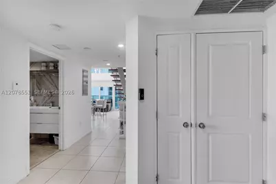 41 SE 5th #1117, Miami, FL 33131 - Photo 12