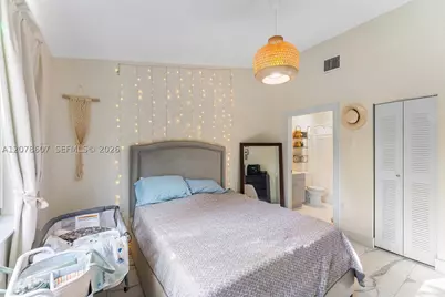 2140 NW 78th #204, Pembroke Pines, FL 33024 - Photo 16