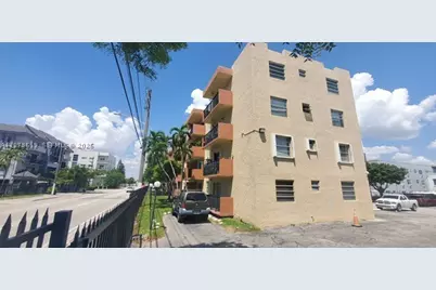 677 SW 9th #102, Miami, FL 33130 - Photo 10