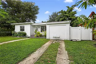 40 NW 68th, Miami, FL 33150 - Photo 2