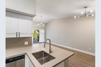155 NW 96th #2-303, Pembroke Pines, FL 33024 - Photo 10