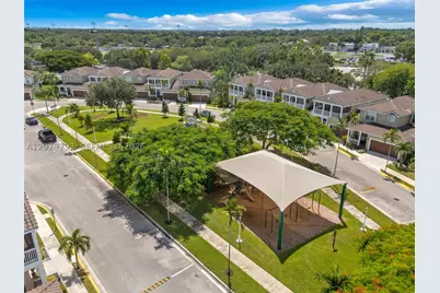 10588 NW 56th, Coral Springs, FL 33076 - Photo 38