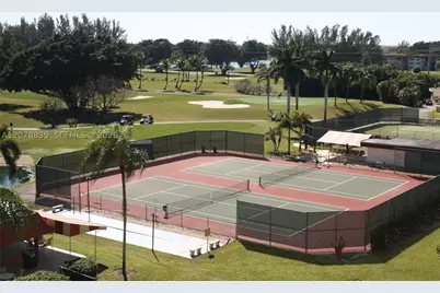 300 S Hollybrook #310, Pembroke Pines, FL 33025 - Photo 34