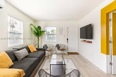 1332 NE 5th #1, Fort Lauderdale, FL 33304 - Photo 1