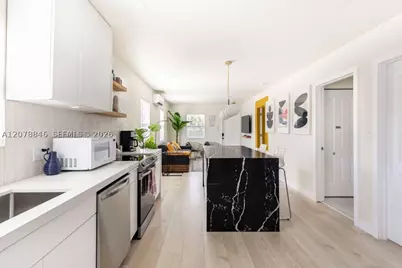 1332 NE 5th #1, Fort Lauderdale, FL 33304 - Photo 8