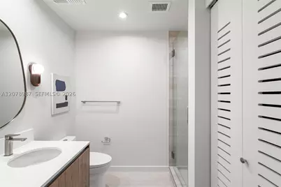 1611 SW 2nd #504, Miami, FL 33129 - Photo 8