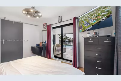 380 SE 1st, Pompano Beach, FL 33060 - Photo 30