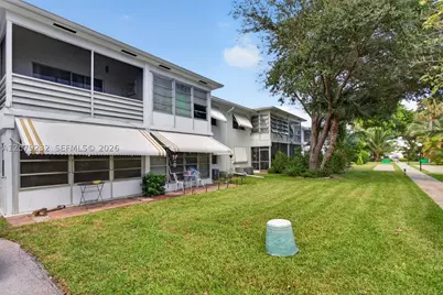 2551 W Golf #101, Pompano Beach, FL 33064 - Photo 4