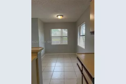 9999 Summerbreeze #119, Sunrise, FL 33322 - Photo 4