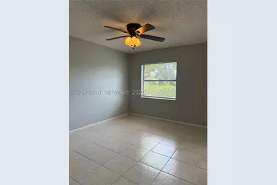 9999 Summerbreeze #119, Sunrise, FL 33322 - Photo 8