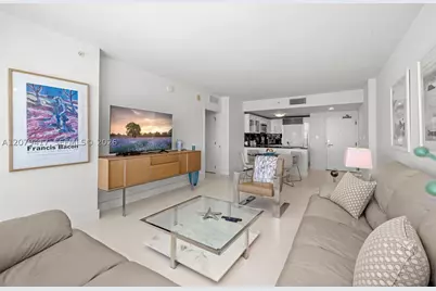 6801 Collins #1401, Miami Beach, FL 33141 - Photo 14