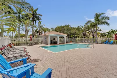 774 SW 120th, Pembroke Pines, FL 33025 - Photo 44