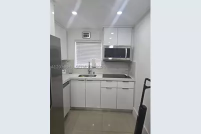 715 NW 30th #1, Wilton Manors, FL 33311 - Photo 6