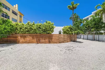 340 NE 125th, North Miami, FL 33161 - Photo 38