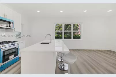 340 NE 125th, North Miami, FL 33161 - Photo 14