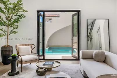 550 Malaga #Villa 1, Coral Gables, FL 33134 - Photo 6