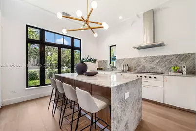 550 Malaga #Villa 1, Coral Gables, FL 33134 - Photo 10