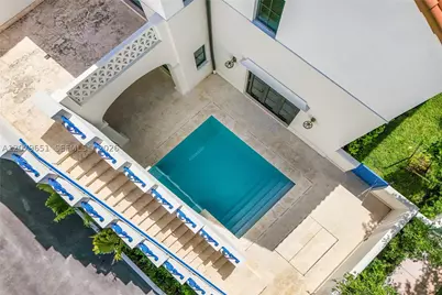 550 Malaga #Villa 1, Coral Gables, FL 33134 - Photo 16