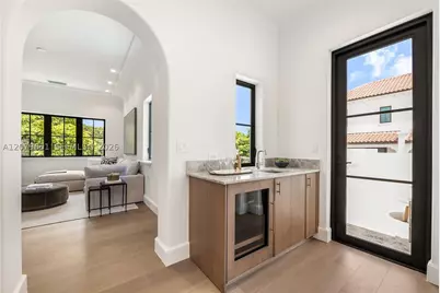 550 Malaga #Villa 1, Coral Gables, FL 33134 - Photo 14