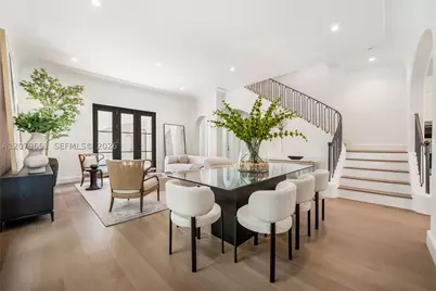 550 Malaga #Villa 1, Coral Gables, FL 33134 - Photo 8