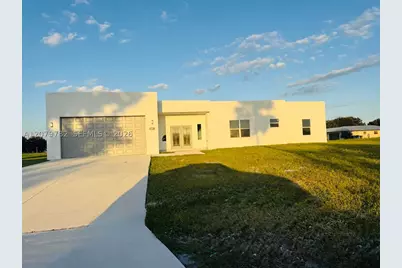 401 Lexington #401, Out of State, FL 33876 - Photo 1