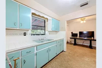 5661 Allen, Hollywood, FL 33021 - Photo 28