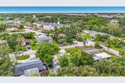 5661 Allen, Hollywood, FL 33021 - Photo 56