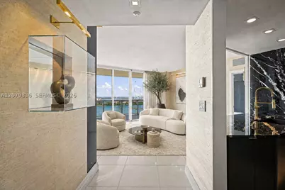 400 Alton #1804, Miami Beach, FL 33139 - Photo 2