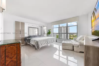 19101 NE 36th #2607, Aventura, FL 33180 - Photo 10