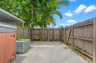 8000 SW 151st, Miami, FL 33193 - Photo 22