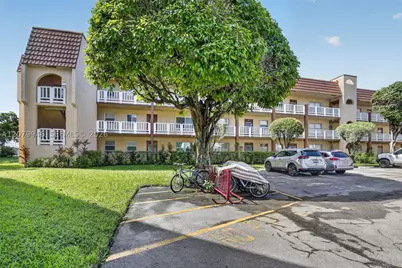9261 Sunrise Lakes #203, Sunrise, FL 33322 - Photo 32