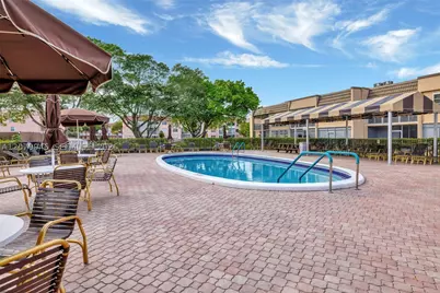 9261 Sunrise Lakes #203, Sunrise, FL 33322 - Photo 46