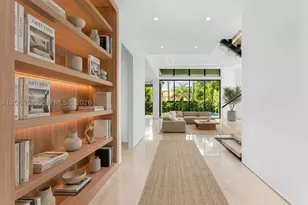 340 SW 20th, Miami, FL 33129 - Photo 2