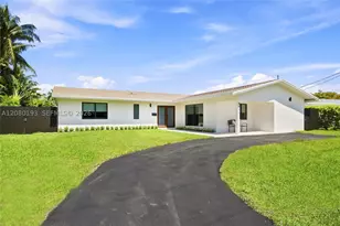 9771 Bel Aire, Cutler Bay, FL 33157 - Photo 4