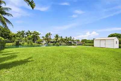 9771 Bel Aire, Cutler Bay, FL 33157 - Photo 30