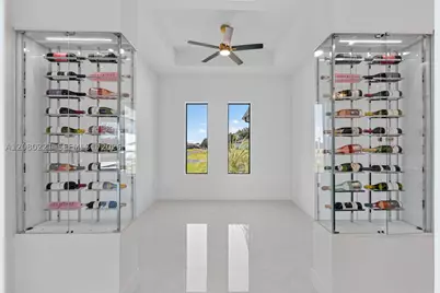 1327 NE 23rd, Cape Coral, FL 33909 - Photo 12