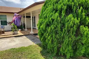 16630 SW 102nd, Miami, FL 33157 - Photo 4