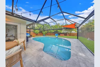 10305 NW 42nd, Coral Springs, FL 33065 - Photo 4