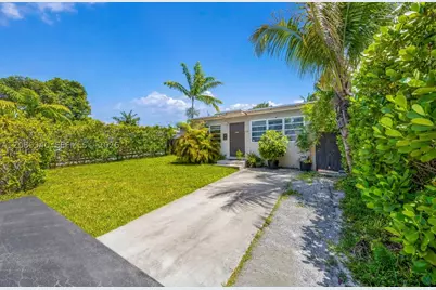 2326 Harding, Hollywood, FL 33020 - Photo 2