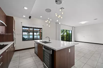 15742 NW 88th, Miami Lakes, FL 33018 - Photo 16