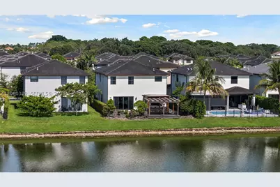 15742 NW 88th, Miami Lakes, FL 33018 - Photo 38