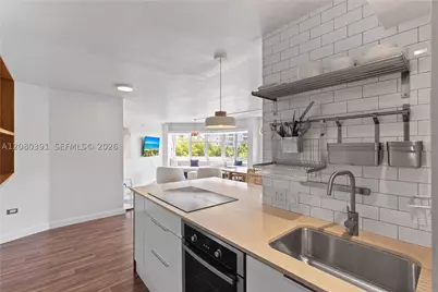 1881 Washington #4G, Miami Beach, FL 33139 - Photo 20