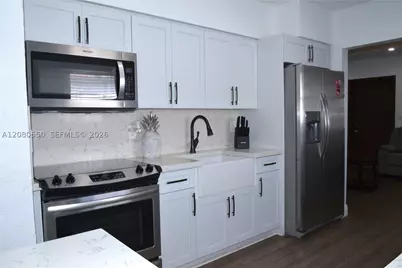 991 E 47th, Hialeah, FL 33013 - Photo 26