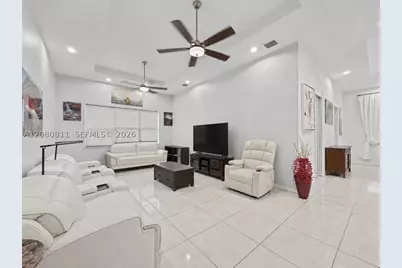 15086 SW 176th, Miami, FL 33187 - Photo 14
