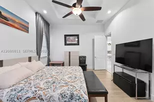 15086 SW 176th, Miami, FL 33187 - Photo 12