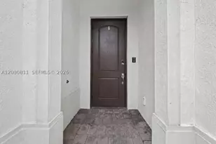 15086 SW 176th, Miami, FL 33187 - Photo 2