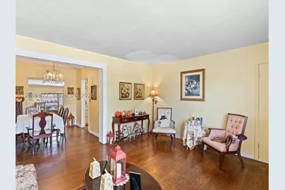 1828 SW 18th, Miami, FL 33145 - Photo 4