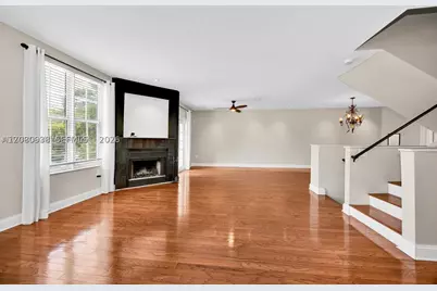 5801 SW 74th #3, South Miami, FL 33143 - Photo 4